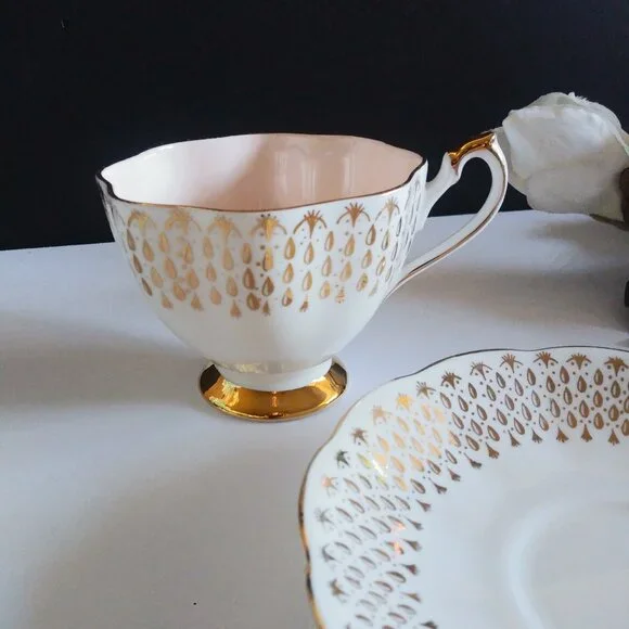 Queen Anne Bone China Tea Cup Pink Gold - Picture 11 of 16